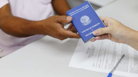 sine-municipal-de-fortaleza-oferta-2.761-vagas-de-emprego-entre-os-dias-7-e-11-de-julho