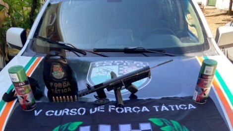 pm-apreende-submetralhadora-artesanal-e-municoes-em-caucaia