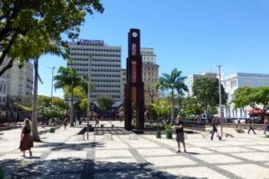 transito-no-entorno-da-praca-do-ferreira-e-bloqueado-para-inicio-de-obras-de-revitalizacao