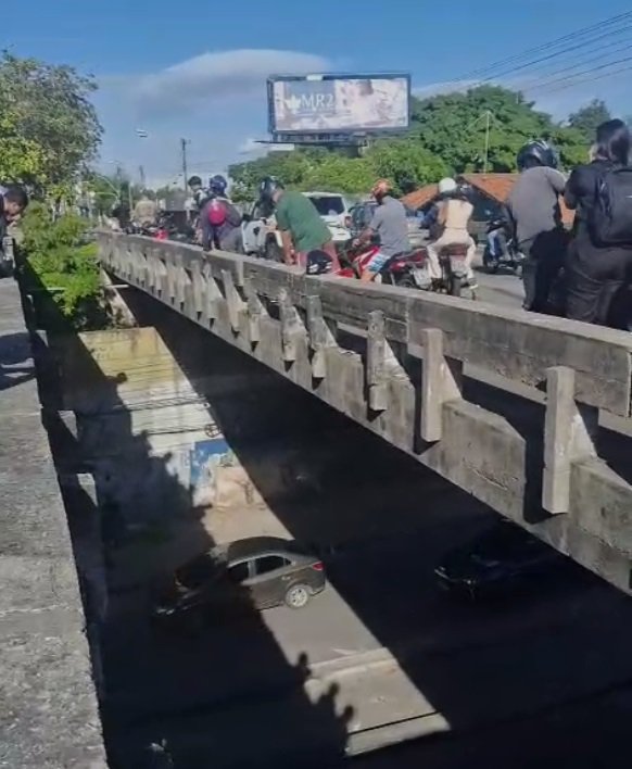 motociclista-cai-de-viaduto-em-fortaleza-e-fica-ferido-em-estado-grave
