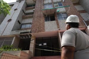 predio-segue-interditado-por-risco-de-afundamento,-e-defesa-civil-amplia-area-de-restricao