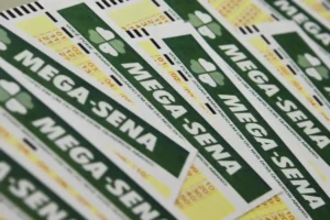 mega-sena:-duas-apostas-do-ce-acertam-cinco-dezenas-e-faturam-r$-63-mil