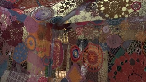 caixa-cultural-de-fortaleza-abre-oficinas-de-artesanato-com-costura-manual-em-instalacao-inedita