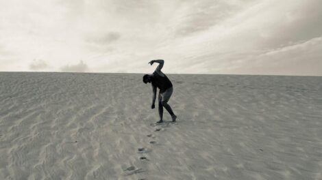 vila-das-artes-abre-10-vagas-para-a-oficina-‘poesia-corpoetica’-na-escola-de-artes-visuais