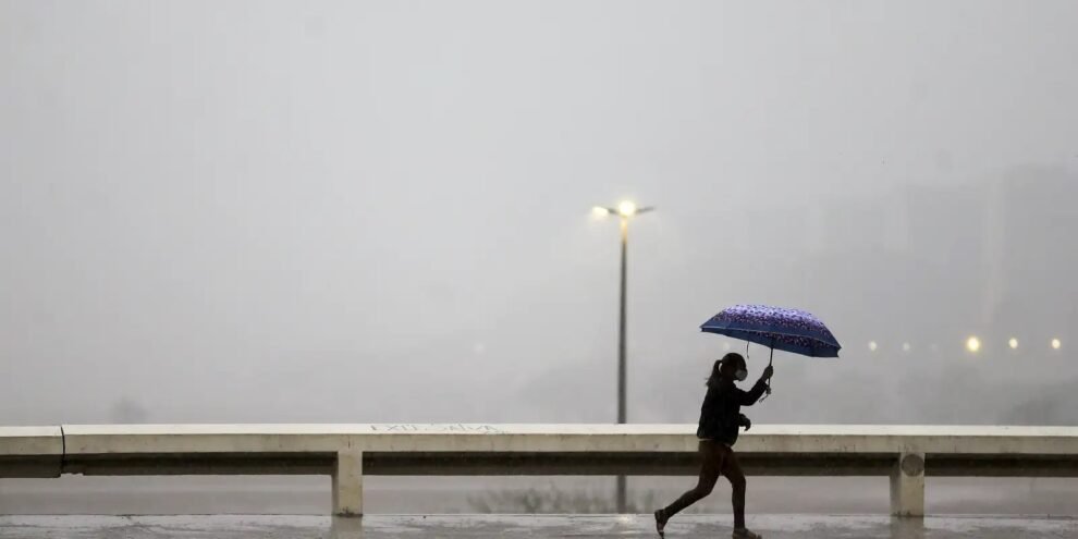 ceara-deve-registrar-aumento-de-chuvas-nesta-terca-feira-(15);-saiba-em-quais-regioes