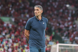 vojvoda-e-demitido-do-fortaleza-apos-derrota-no-classico-rei