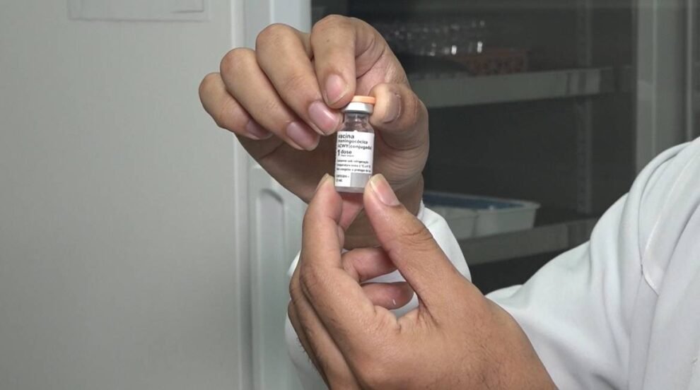 meningite-mata-10-pessoas-no-ceara-em-2025,-apesar-de-vacina-disponivel-no-sus