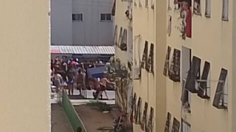 em-mais-um-dia-de-violencia-no-vicente-pinzon,-homem-e-morto-a-tiros-na-porta-de-casa