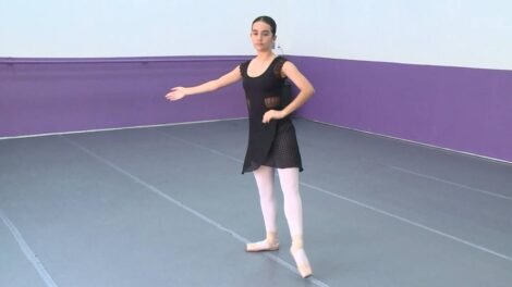 jovem-bailarina-de-fortaleza-e-selecionada-para-maior-festival-de-danca-da-america-latina