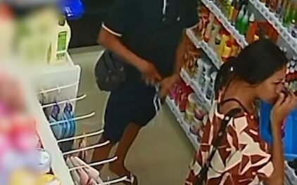 casal-e-flagrado-por-camera-furtando-produtos-de-farmacia-na-maraponga,-em-fortaleza