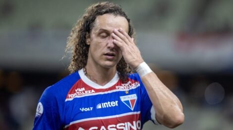 david-luiz-recebe-proposta-do-chipre-e-fortaleza-avalia-a-permanencia-do-zagueiro