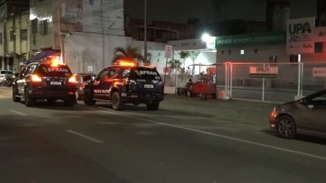 pai-e-filha-de-7-anos-sao-baleados-por-criminosos-em-moto-na-barra-do-ceara
