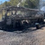 onibus-da-banda-dejavu-pega-fogo