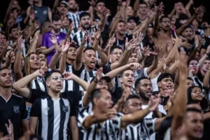 ceara-anuncia-que-ingressos-para-jogo-contra-o-flamengo-estao-esgotados