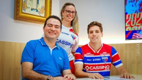 fortaleza-anuncia-renovacao-de-contrato-com-o-meia-atacante-lucca-prior-ate-2027