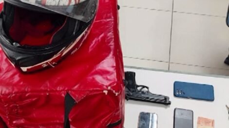 assaltante-que-se-passava-por-entregador-e-preso-com-celulares-roubados-em-fortaleza