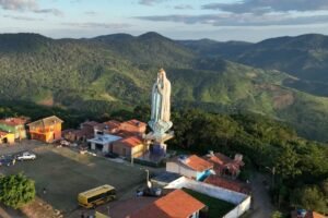 guaramiranga:-estatua-de-nossa-senhora-de-fatima-entra-na-rota-do-turismo-religioso-do-ceara