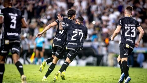 com-gol-de-pedro-raul,-ceara-segura-flamengo-e-impede-triunfo-rubro-negro-fora-de-casa