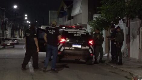 jovem-em-situacao-de-rua-e-morto-a-tiros-perto-de-ponto-de-venda-de-drogas-em-maracanau/ce