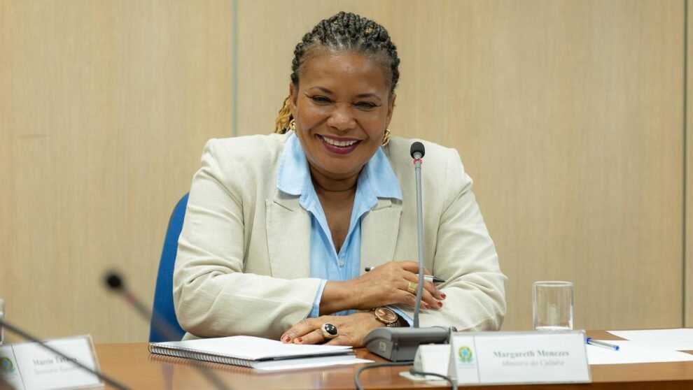 ministra-margareth-menezes-participa-de-seminario-no-cariri-com-foco-na-economia-criativa