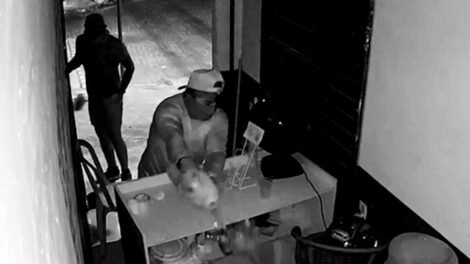 incendio:-criminosos-poem-fogo-em-casa-de-apostas-em-fortaleza-apos-prisao-de-comparsa