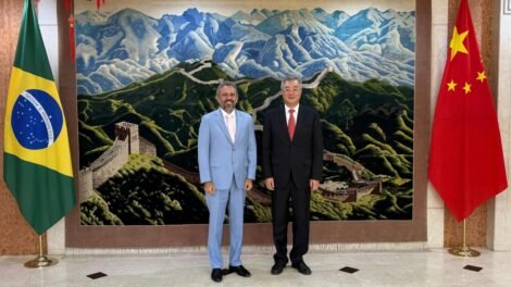 governo-do-ceara-avalia-parcerias-economicas-com-embaixada-da-china-em-brasilia