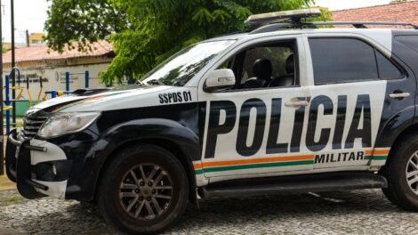 pai-e-filho-sao-mortos-a-tiros-dentro-de-casa-em-forquilha,-no-interior-do-ceara