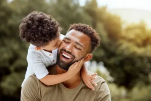 dia-dos-pais:-confira-lindas-mensagens-para-celebrar-a-data-com-carinho