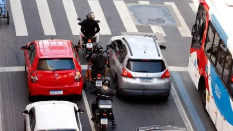 numero-de-motocicletas-cresce-no-brasil-e-aumenta-preocupacao-com-seguranca-no-transito