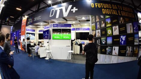 record-inaugura-transmissao-experimental-da-dtv+-e-prepara-nova-era-da-televisao-aberta