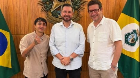 psol:-leo-suricate-assume-temporariamente-mandato-de-renato-roseno-na-assembleia-legislativa