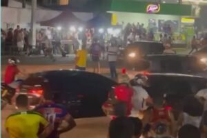 tumulto-e-brigas-sao-flagradas-apos-jogo-entre-fortaleza-e-velez,-na-saida-do-castelao