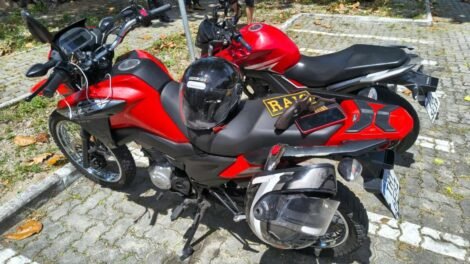 adolescente-e-apreendido-apos-tentar-roubar-duas-motos-e-fugir-por-lagoa-em-fortaleza
