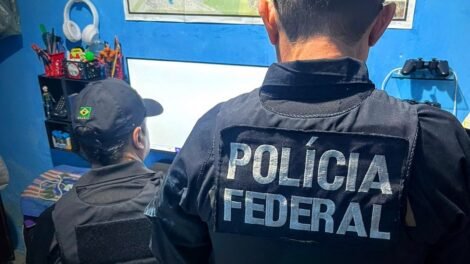 homem-e-preso-pela-pf-em-fortaleza-apos-agentes-encontrarem-pornografia-infantil-em-computador