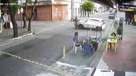 cruzamento-no-centro-de-fortaleza-registra-tres-acidentes-em-cinco-dias