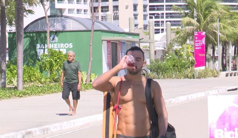 interior-do-ceara-enfrenta-ar-seco-e-populacao-reforca-cuidados-com-hidratacao