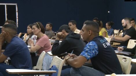 mais-de-760-mil-brasileiros-disputam-3-mil-vagas-no-“enem-dos-concursos”