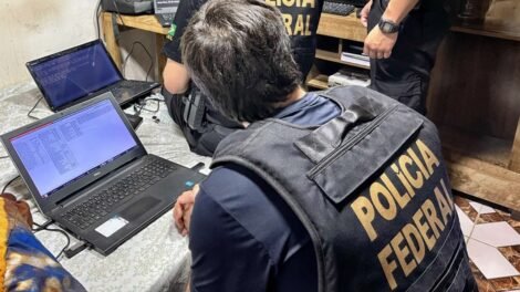 apreensao-da-pf-descobre-milhares-de-arquivos-de-pornografia-infantil-em-residencia-em-sobral/ce