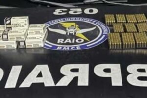 adolescente-de-16-anos-e-capturada-com-550-municoes-de-pistola-na-vila-peri,-em-fortaleza