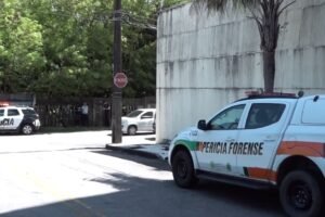 corpo-de-mulher-em-estado-avancado-de-decomposicao-e-encontrado-em-terreno-da-ufc,-em-fortaleza