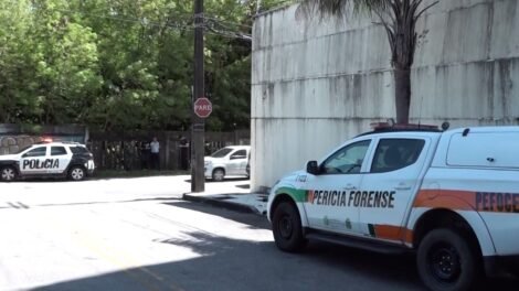 corpo-de-mulher-em-estado-avancado-de-decomposicao-e-encontrado-em-terreno-da-ufc,-em-fortaleza