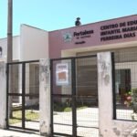 moradores-do-cais-do-porto,-em-fortaleza,-reclamam-de-demora-na-entrega-de-creche-em-reforma