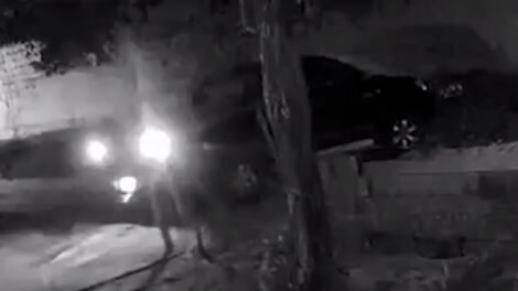 criminosos-encapuzados-invadem-casa,-rendem-familia-e-roubam-hilux-em-aquiraz,-no-ceara