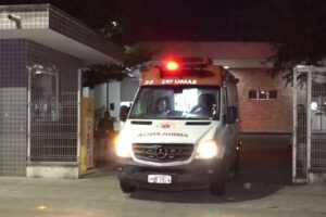 homem-e-morto-a-tiros-por-adolescentes-em-moto-na-frente-de-casa,-em-fortaleza