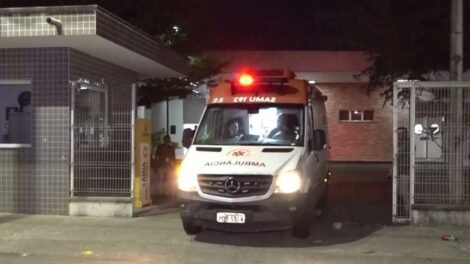 homem-e-morto-a-tiros-por-adolescentes-em-moto-na-frente-de-casa,-em-fortaleza