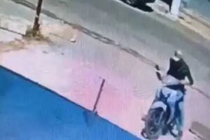motocicleta-e-furtada-em-maracanau-e-acao-criminosa-e-registrada-por-cameras-de-seguranca
