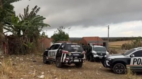 homem-e-morto-a-tiros-dentro-de-residencia-no-bairro-aeroporto,-em-tiangua,-neste-domingo