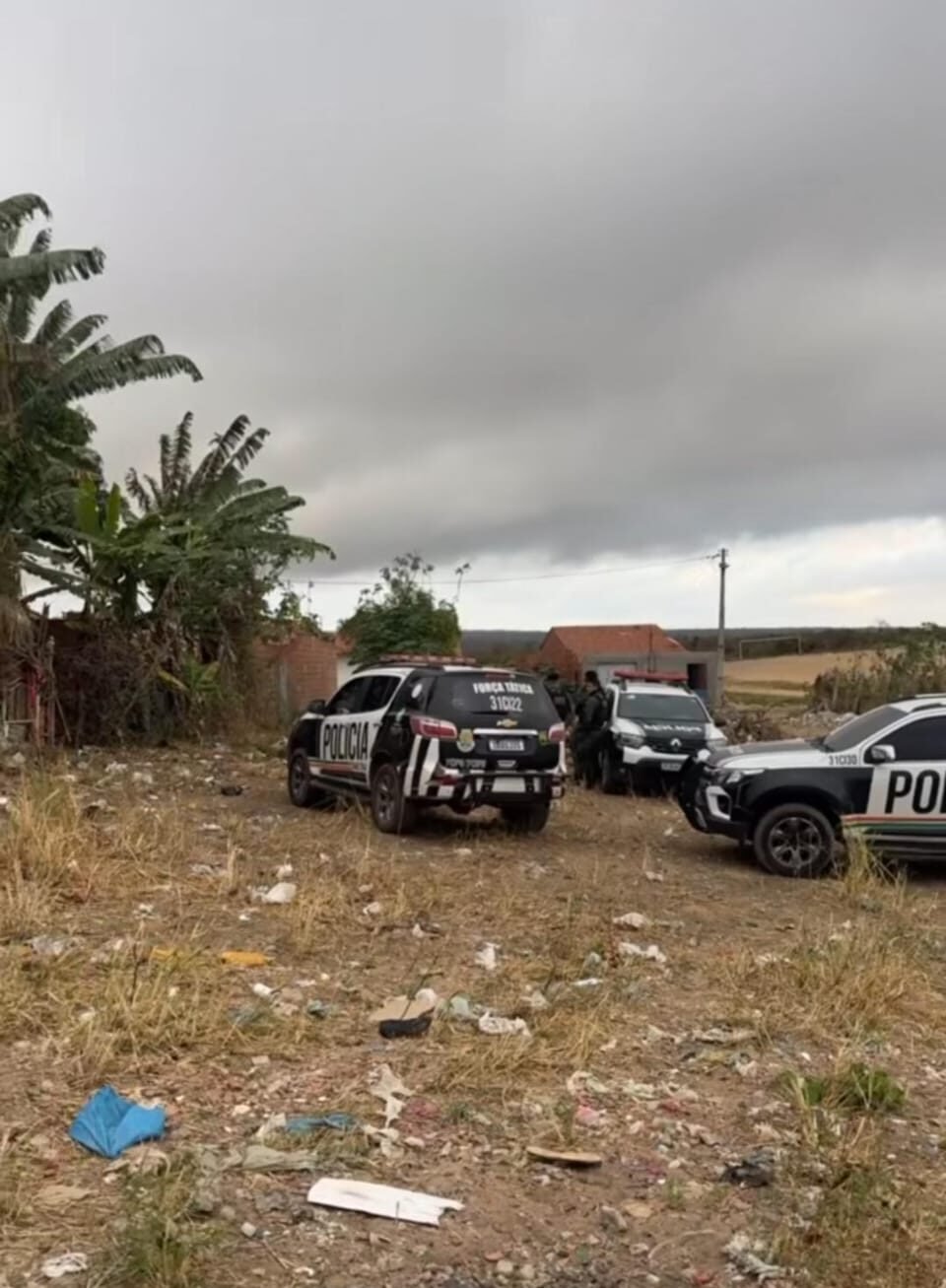 homem-e-morto-a-tiros-dentro-de-residencia-no-bairro-aeroporto,-em-tiangua,-neste-domingo