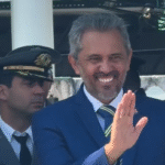 elmano-de-freitas-participa-do-desfile-civico-militar-de-7-de-setembro-em-fortaleza