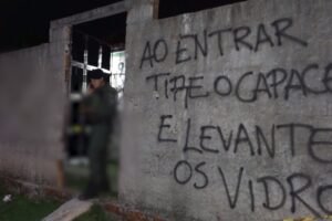 pai-e-morto-a-tiros-e-mae-e-filho-sao-baleados-em-casa-durante-churrasco,-em-maracanau/ce